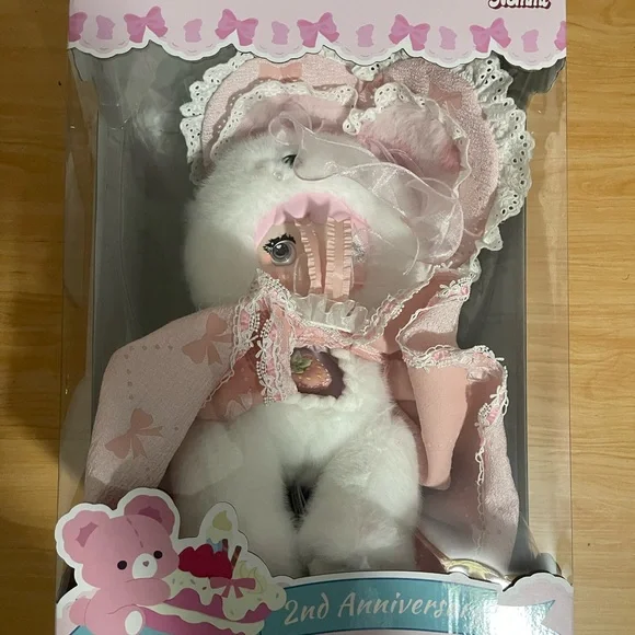 Nommi 400% 2nd Anniversarylimited edition plush series